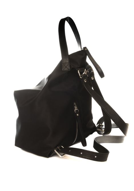 black zip backpack PK BY PASKAL | ZAINOTESS-NERO